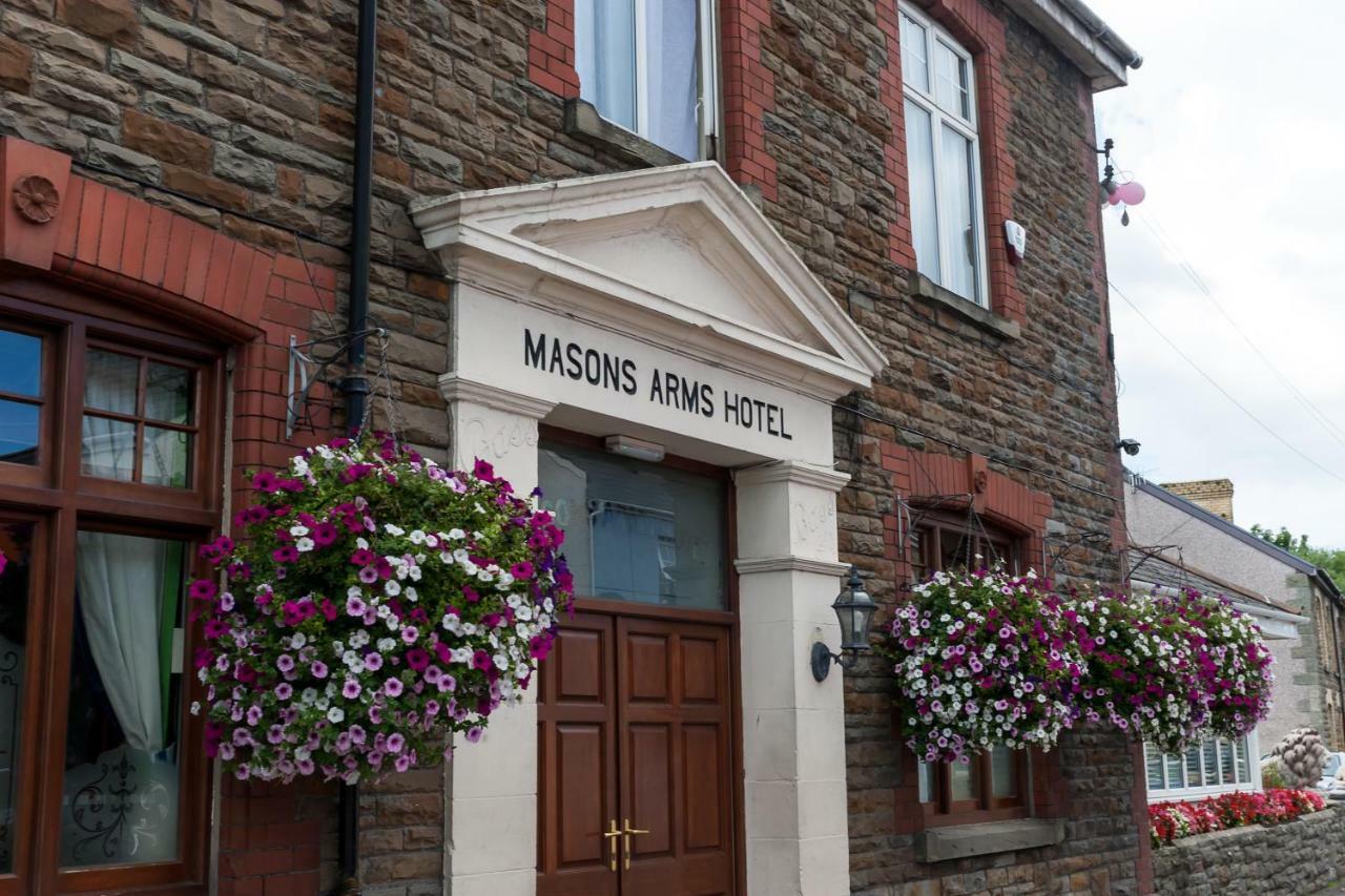 The Masons Arms Hotel Bridgend  Esterno foto